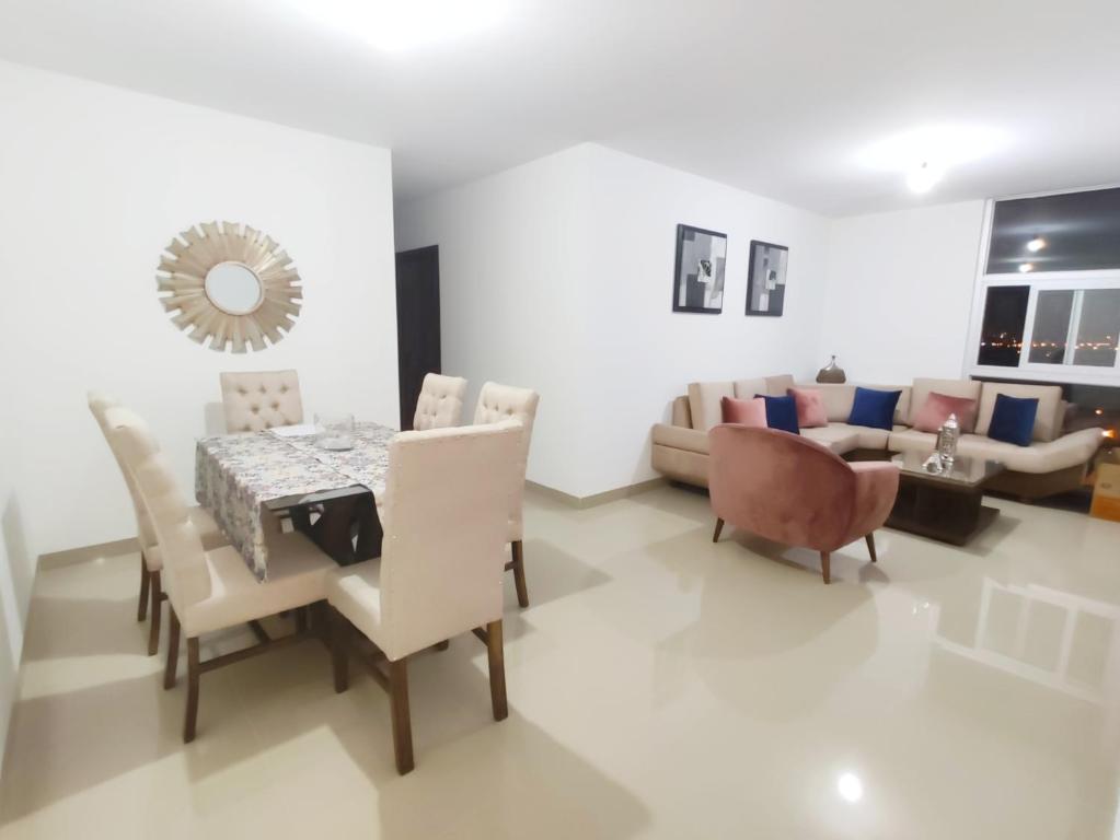 Apartamento con Vista Urbana Atlantis - 1