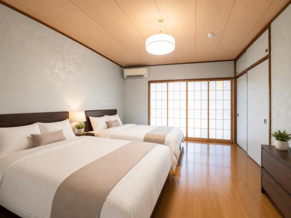 Shinjuku, 3min walk Okubo Sta, 5min walk Shin-Okubo Sta, Switch,Wi-Fi , PocketWiFi
