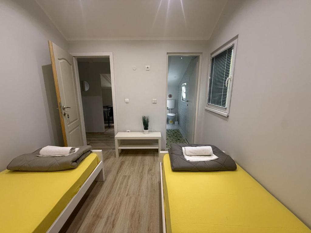 Una Dreams Lohovo Rooms - 3