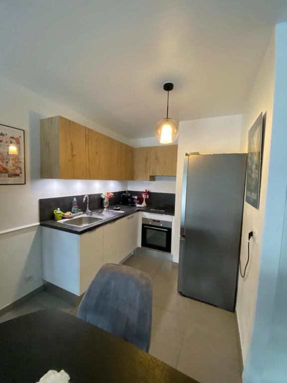 Pépite Suites - LE BOUDOIR DU LAC - Proche du lac et de la vielle ville avec garage privée - 4