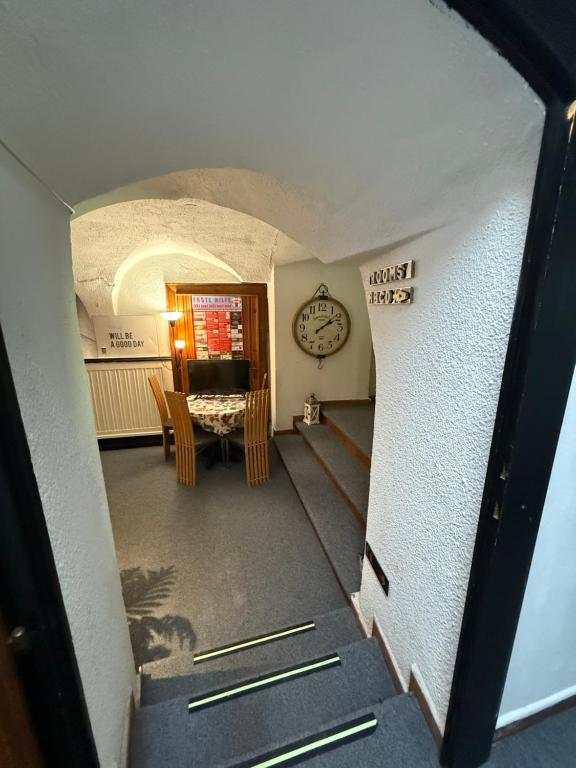 HOSTEL LOVELY ROOMS CITY CENTER, shared Bathroom - 5