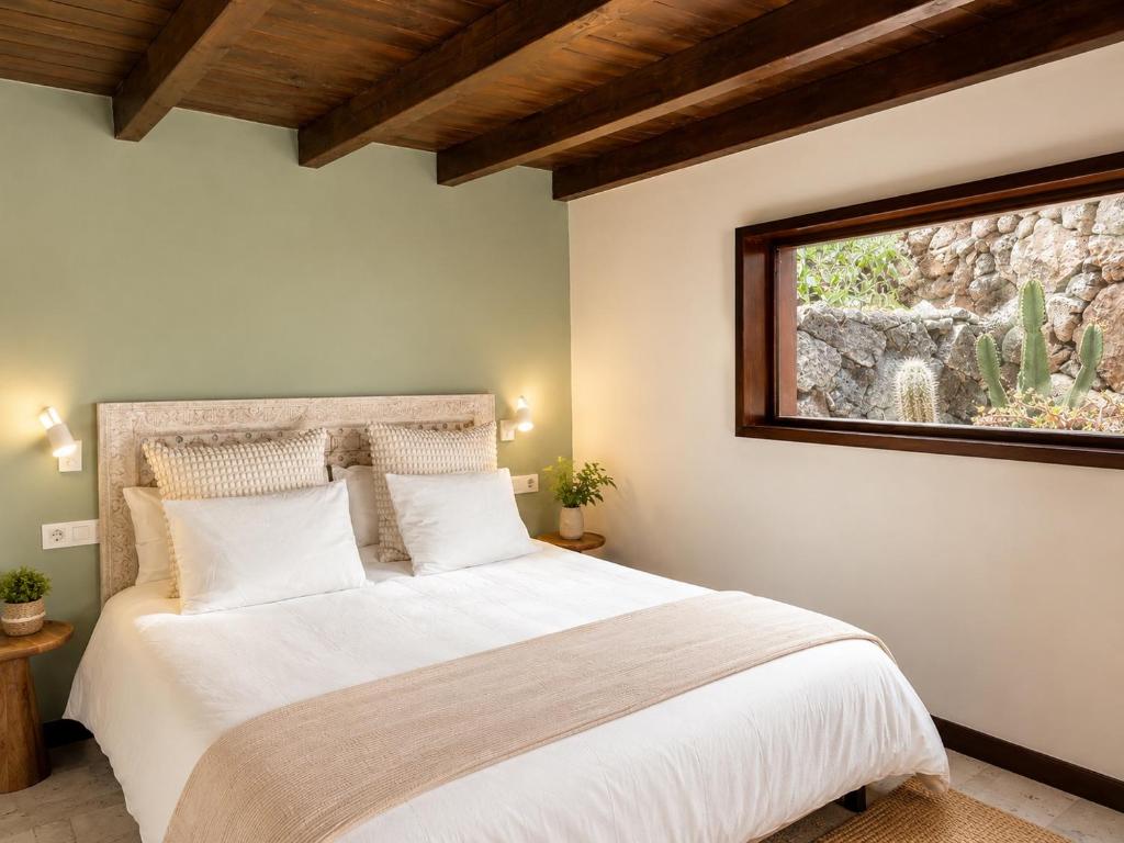Villa Blanco - Romantic Hideaway - Private Villa for Couple - 3