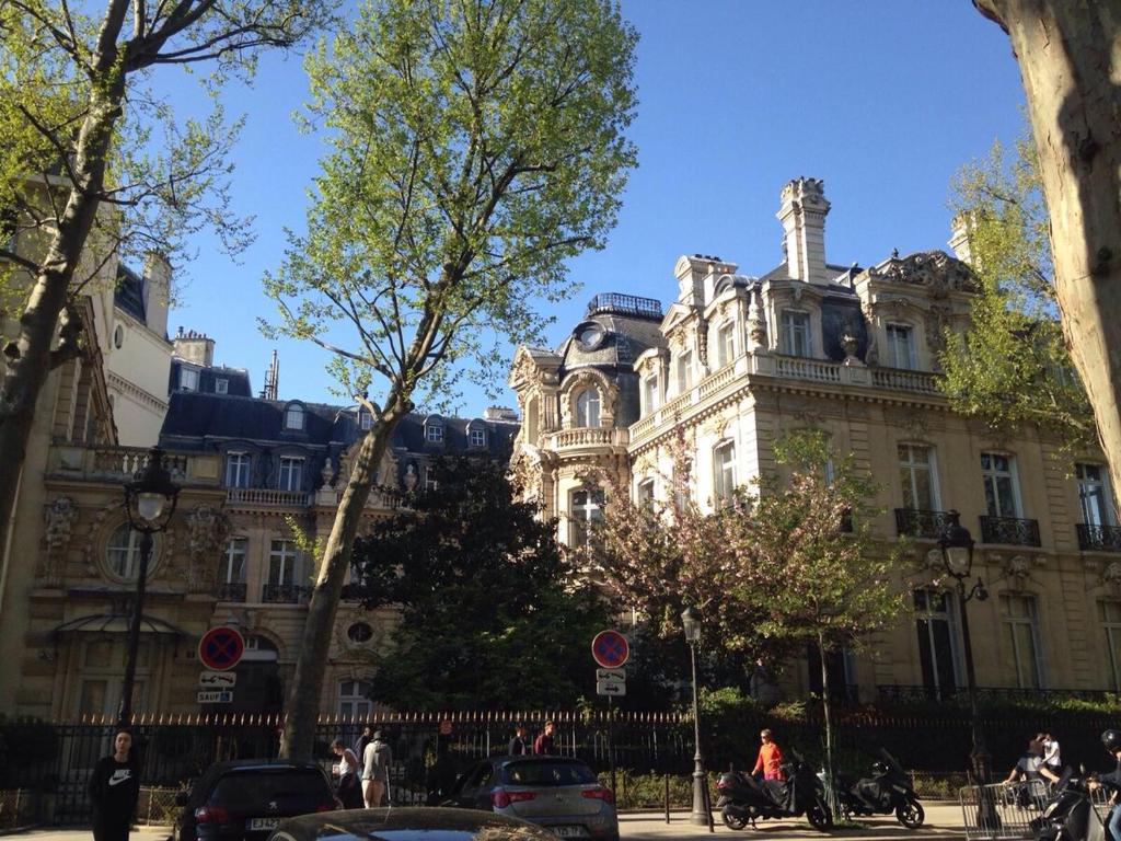 Charming Small Studio by trocadero - 5