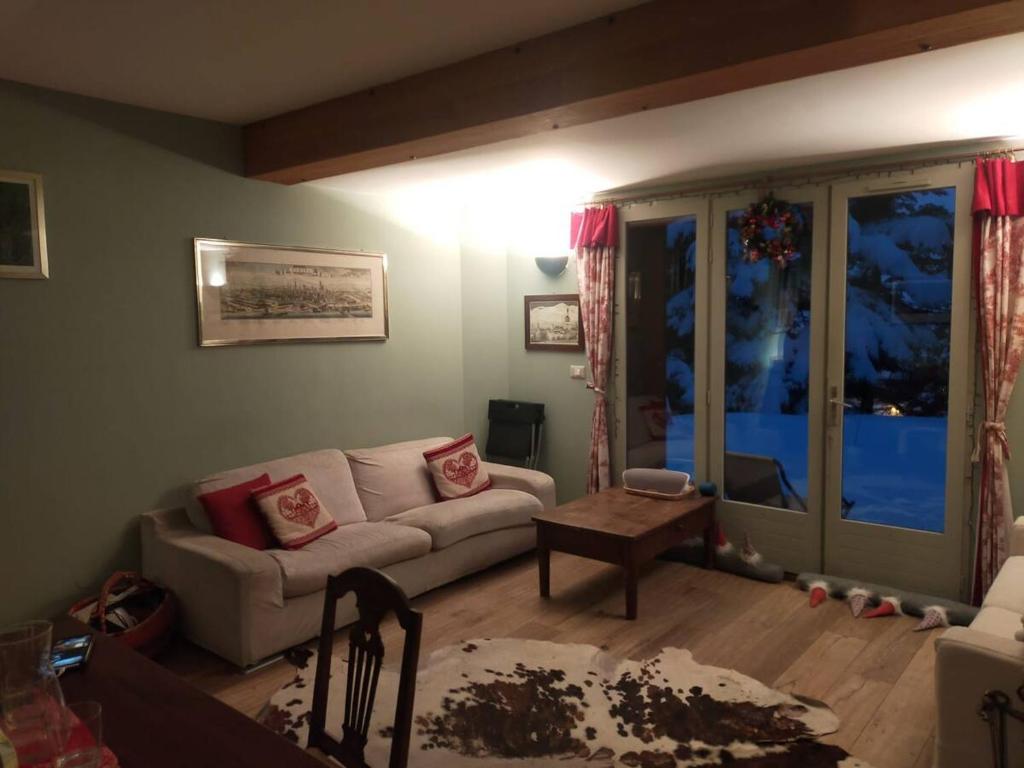 Fox House - 2