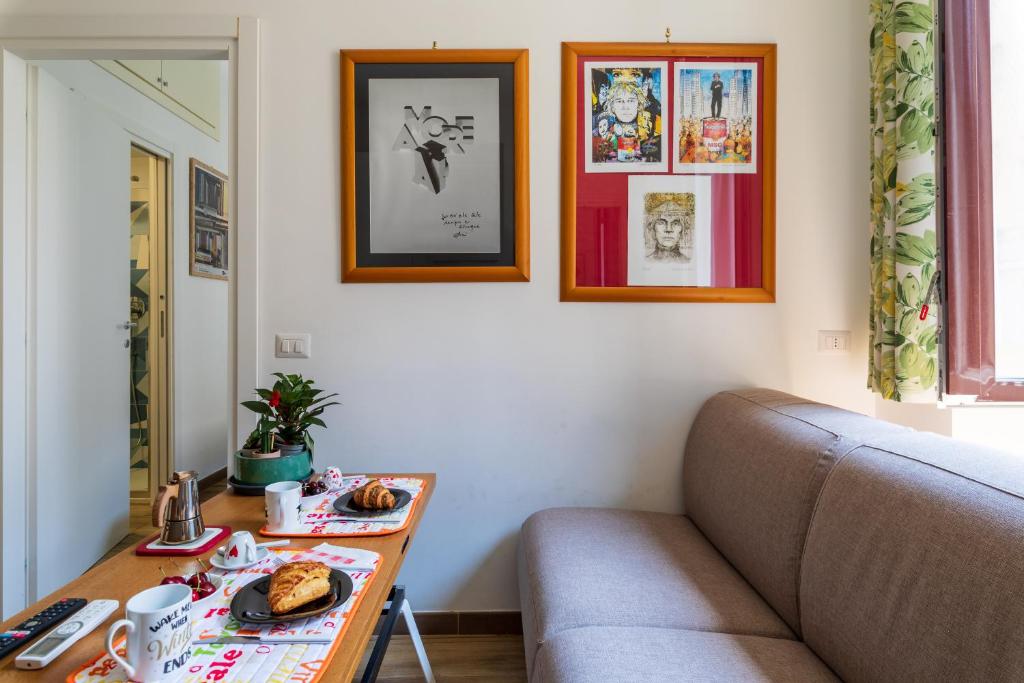 Casa DiMì - 2 BR, 2 en-suite bath, 2 min M5, Smart lock - 4