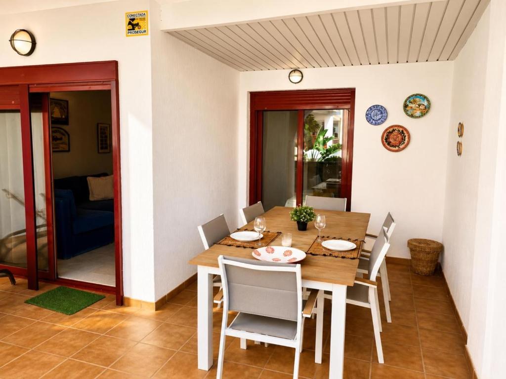 Oasis Palm Mar by HelloApartments - 4
