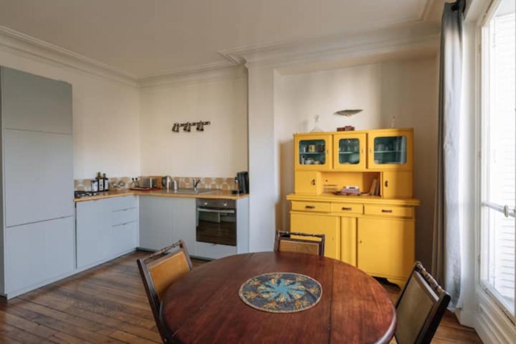 Luminous Parisian-style 1BD ApartmentBelleville - 5