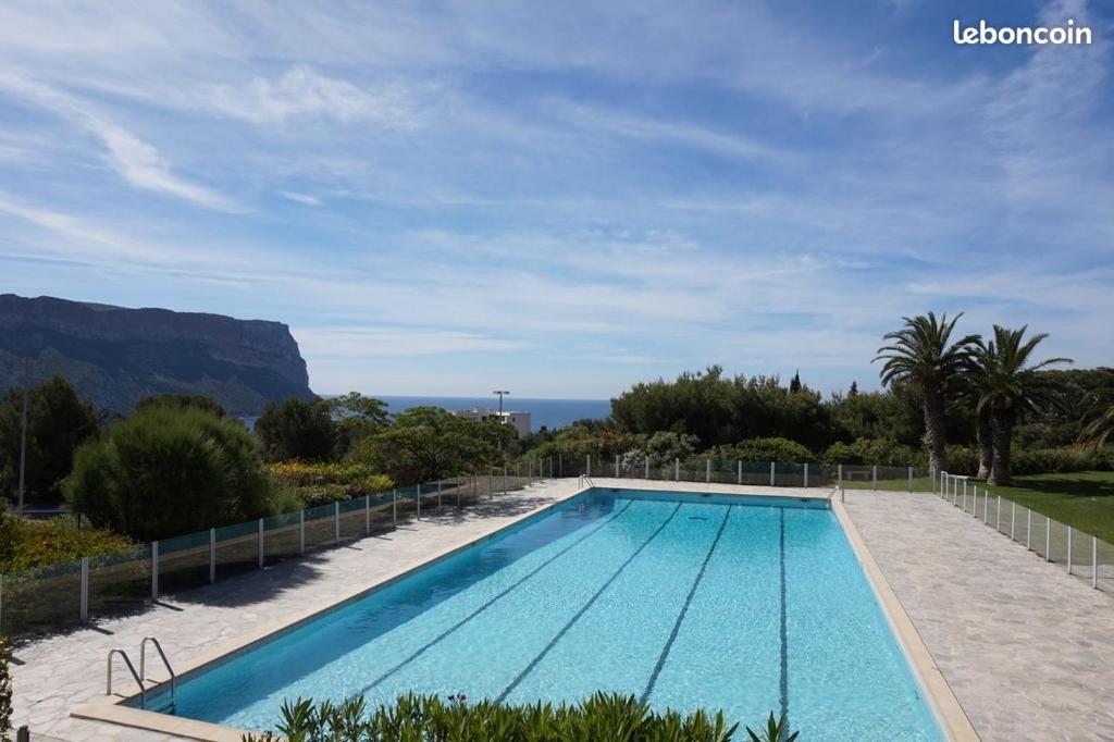 Cassis 4 pers Vue Mer Wifi Piscine Parking Tennis - 3