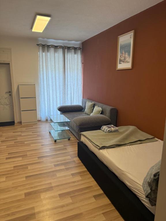 Wienerstrasse - 1