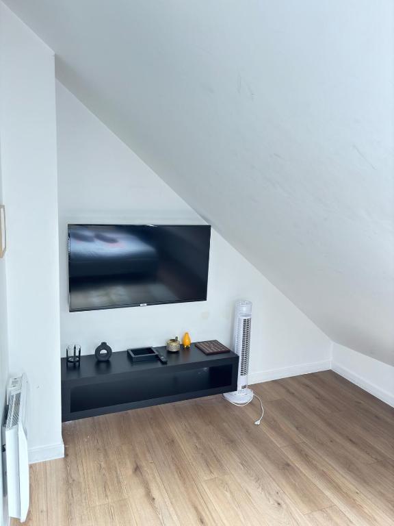 Soh Rent Strasbourg Bedroom 4 Tv-Wifi Near Train Station - 4