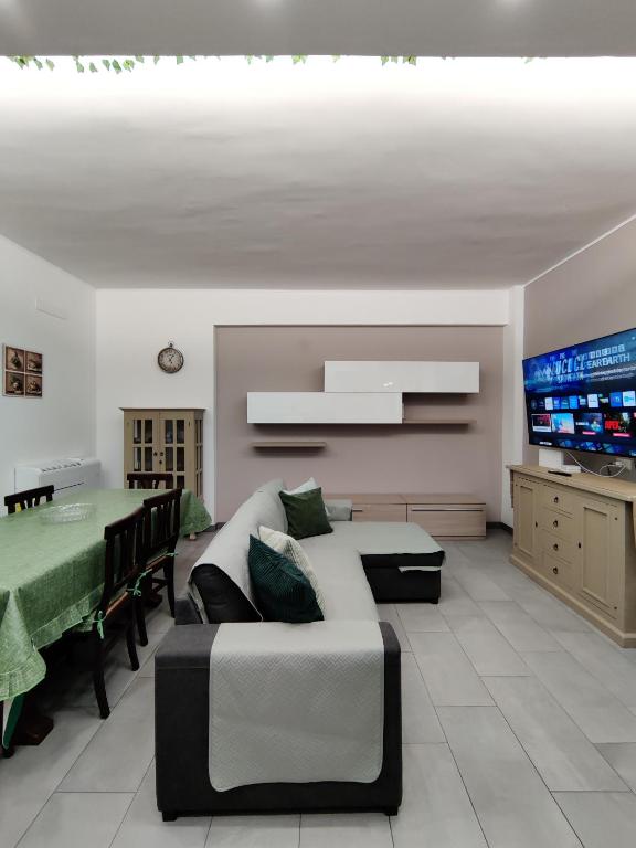 Casa degli Ulivi | 2 Bagni, Mare & Stazione - 4