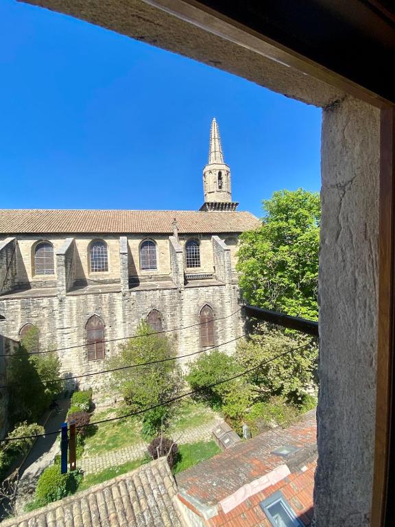 Le Nid des Carmes - Climatisation, Vue jardin et église - 1