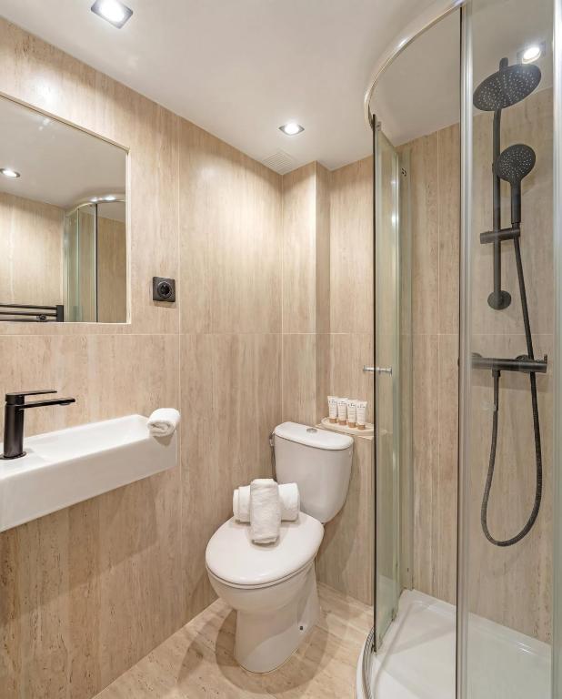 Renovated studio with mezzanine in Le Marais - 4