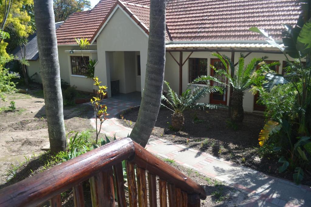 Exterior view, Cycad Lodge in East London