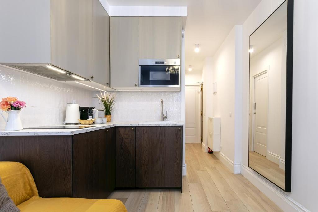 -MalagaSunApts-Malagueta Dream Beach 2 - 3