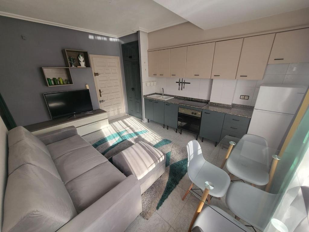 Apartments, 50 meters from Playa del Cura - 3