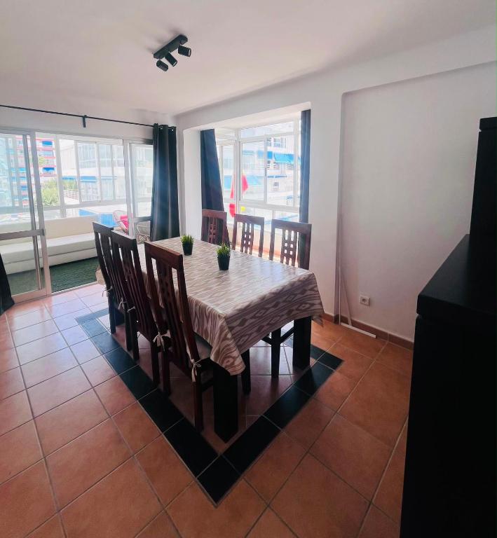 COPA CABANA VISTAS AL MAR - HOME ReNT MALAGA - 5