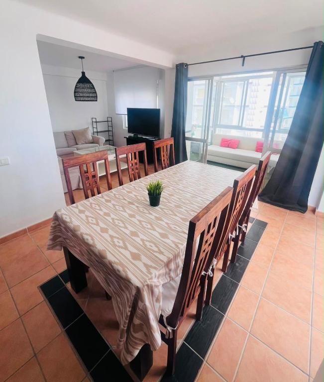 COPA CABANA VISTAS AL MAR - HOME ReNT MALAGA - 4