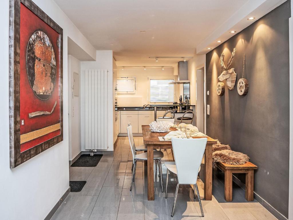 Apartment Chesa Enania by Interhome - 4