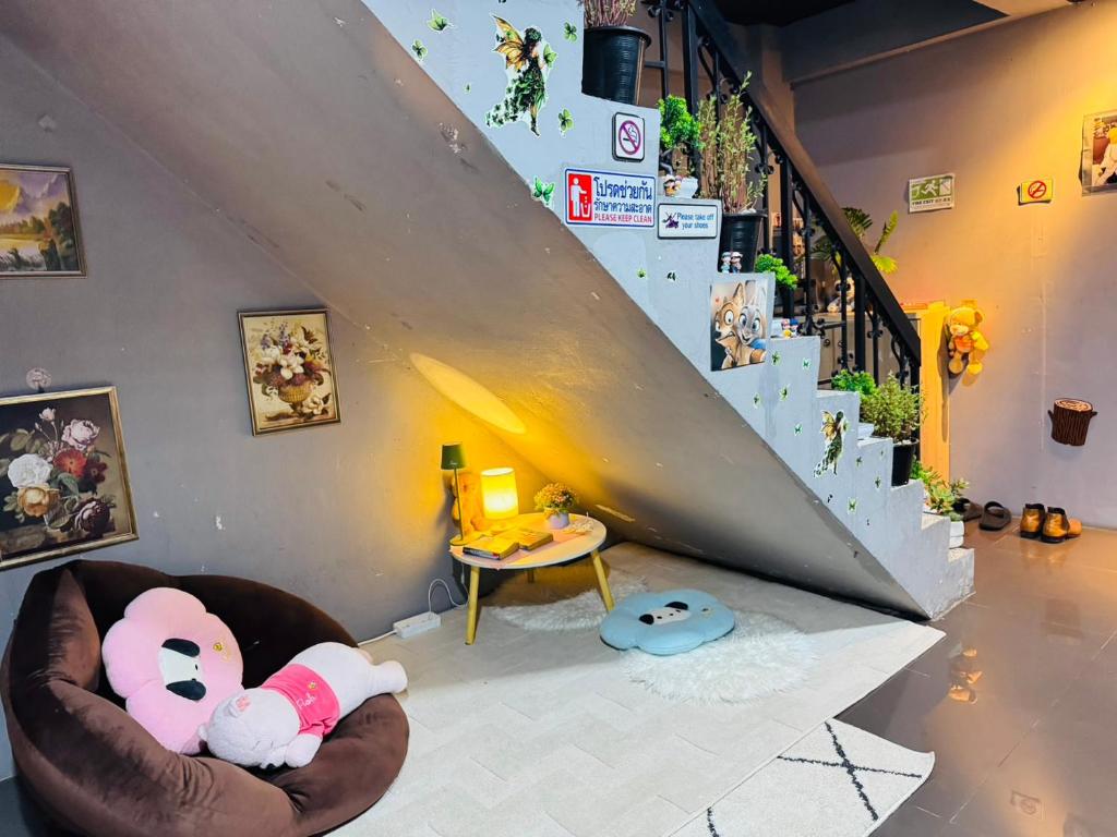 La Belle Nuit House