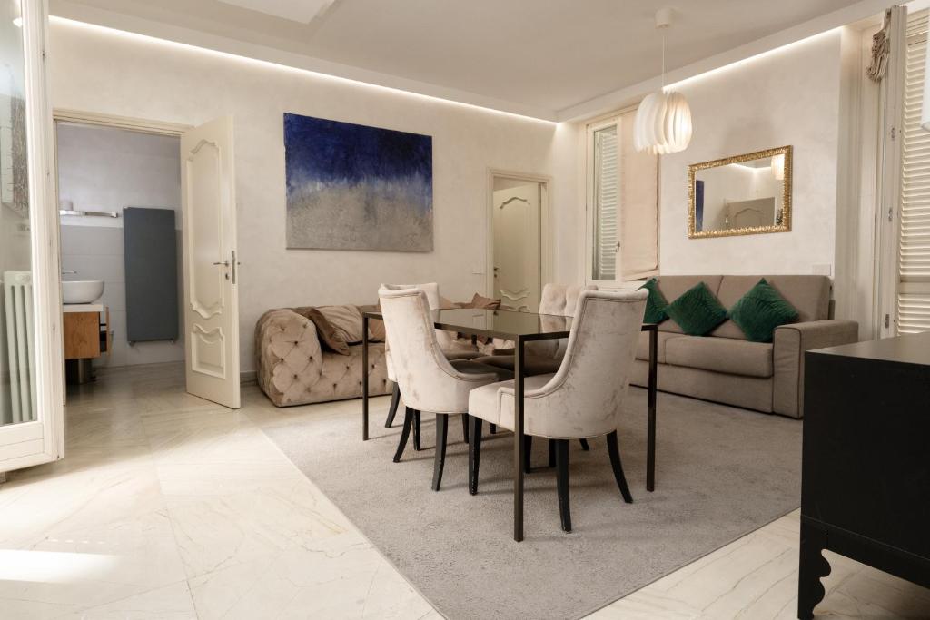 Trevi Fountain TERRACE HOUSE III - 4