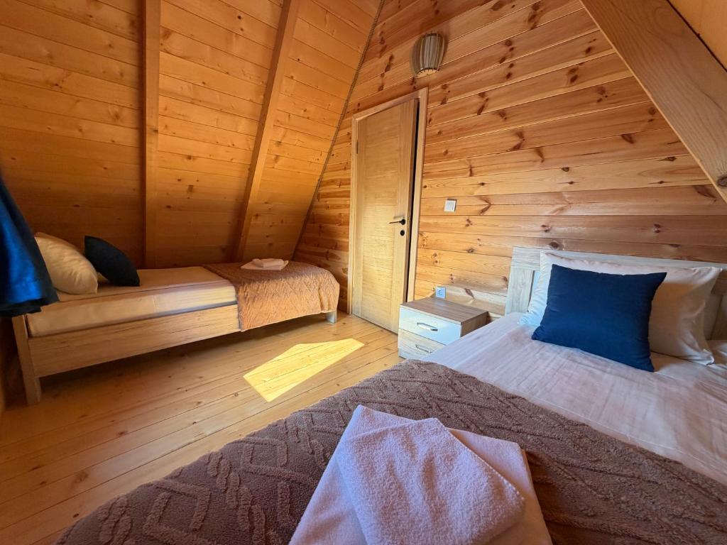Durmitor Den - 5
