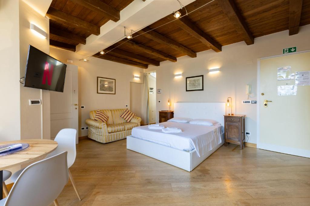 BolognaRoomscom - Santo Stefano Apartments - 3