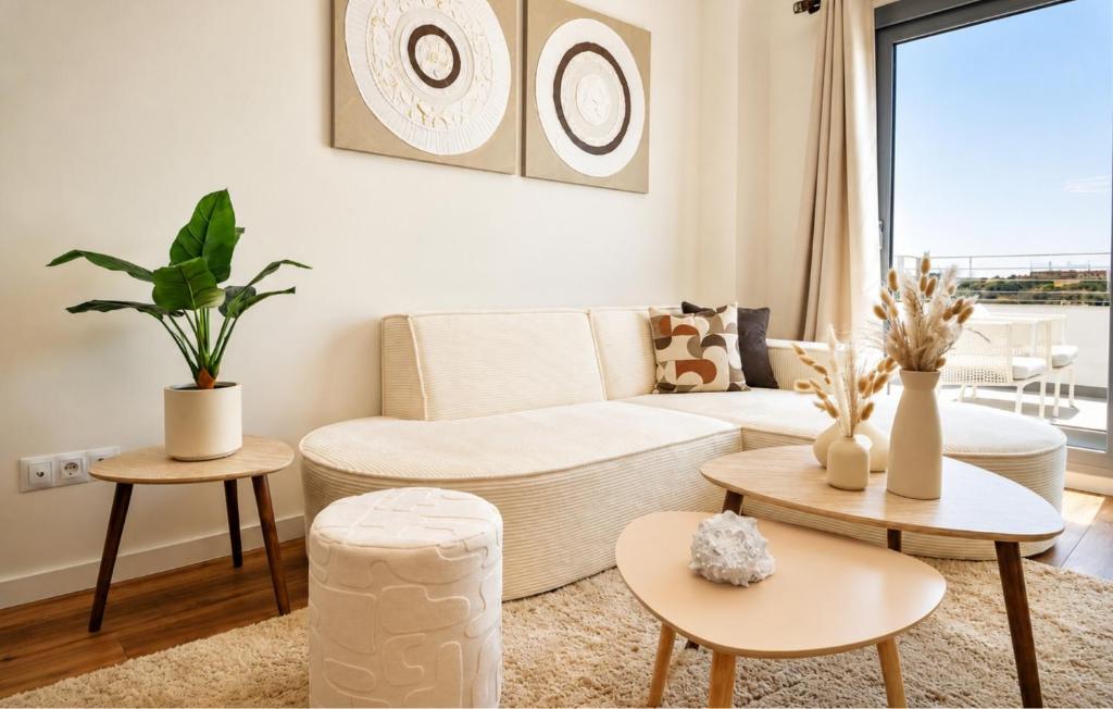 Stylish 3 bed Apartment Habitat Estepona - 1