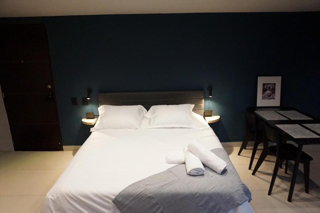 NaniNani El Poblado - Cozy Studio with parking - 1