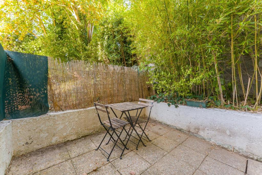 Paladines - Studio avec terrasse - 3