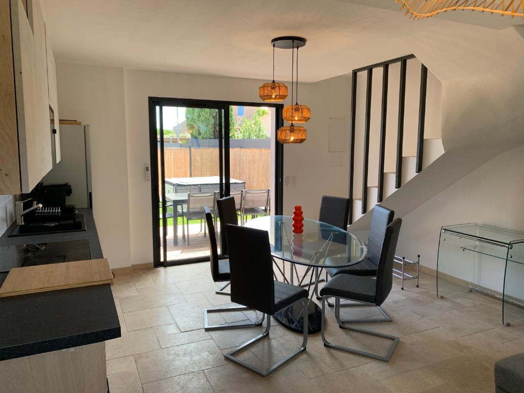 Appartement entièrement climatisé avec spa - 5