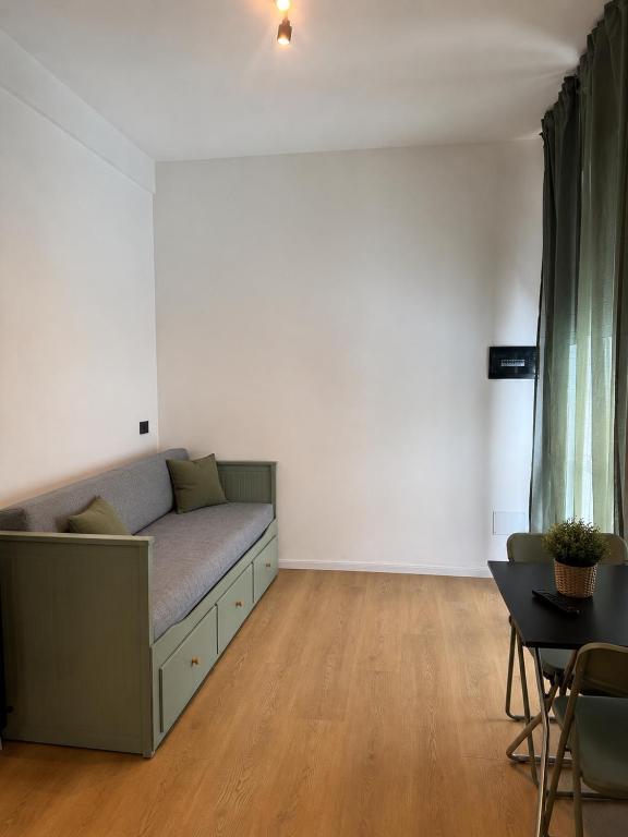 Appartamento con terrazzo Duomo-Porta romana - 4