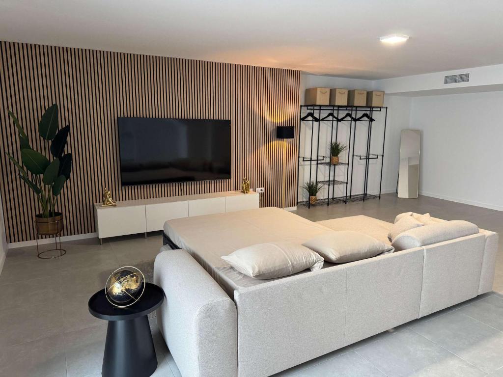 Resort Seascape Villa 8 by Bookaparadise - 4
