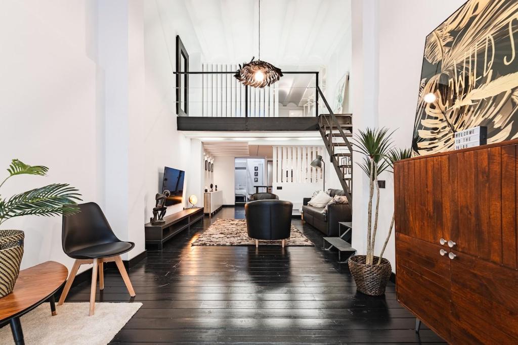 Loft for 6 people in downtown Valencia mezzanine - 1
