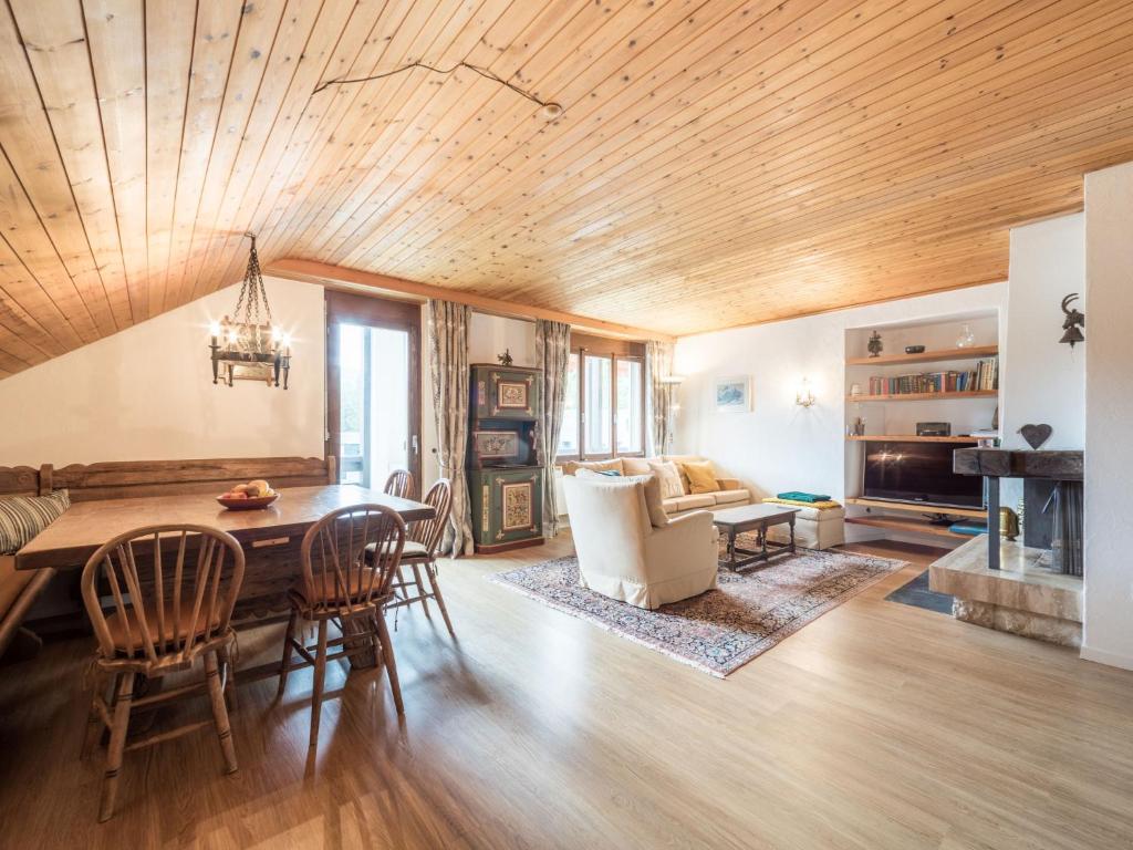 Apartment Val Signina 8-17 by Interhome - 4