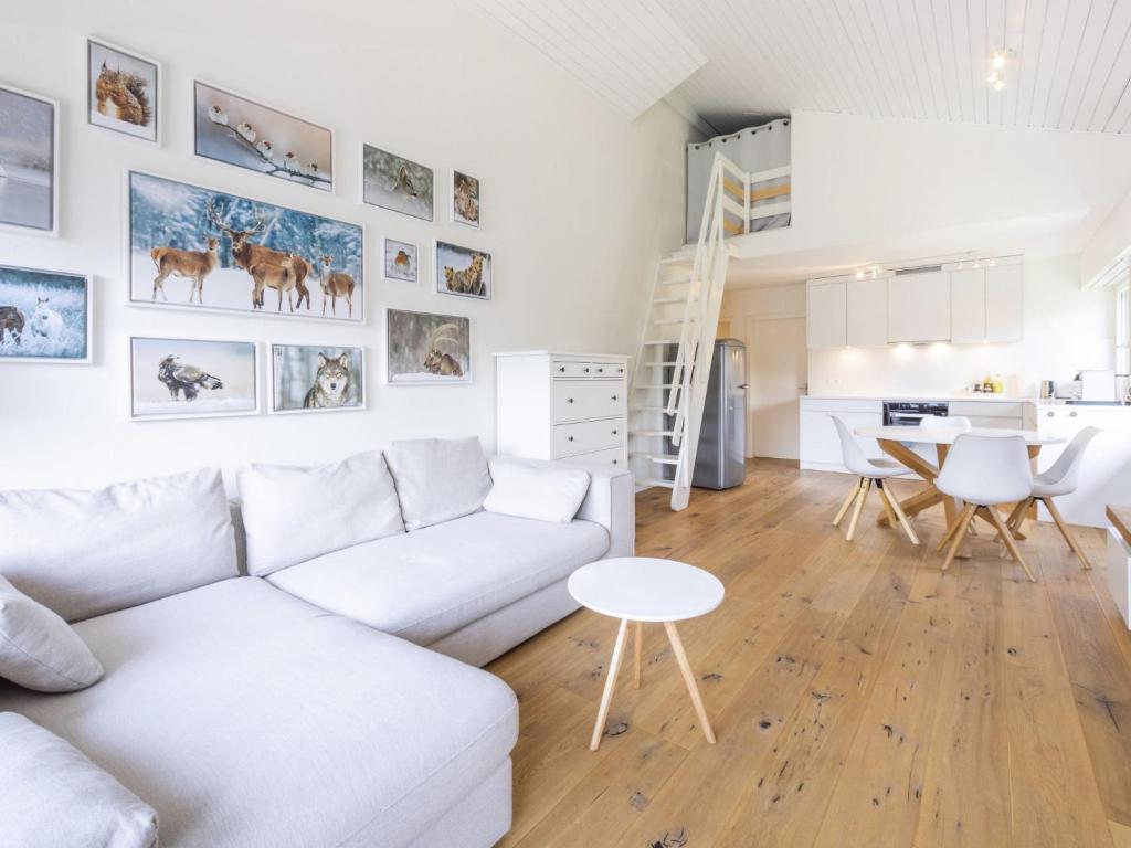 Apartment Casa Curnera 8 by Interhome - 3