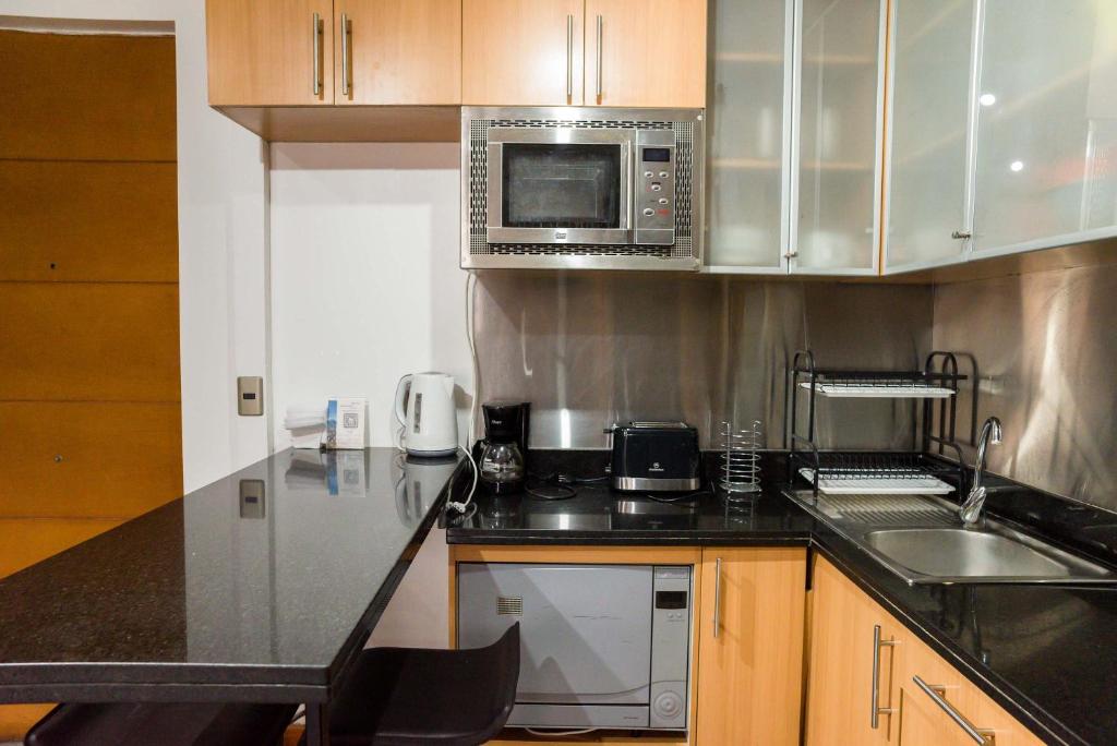Cozy 2BR Retreat in Las Condes Prime Location - 5