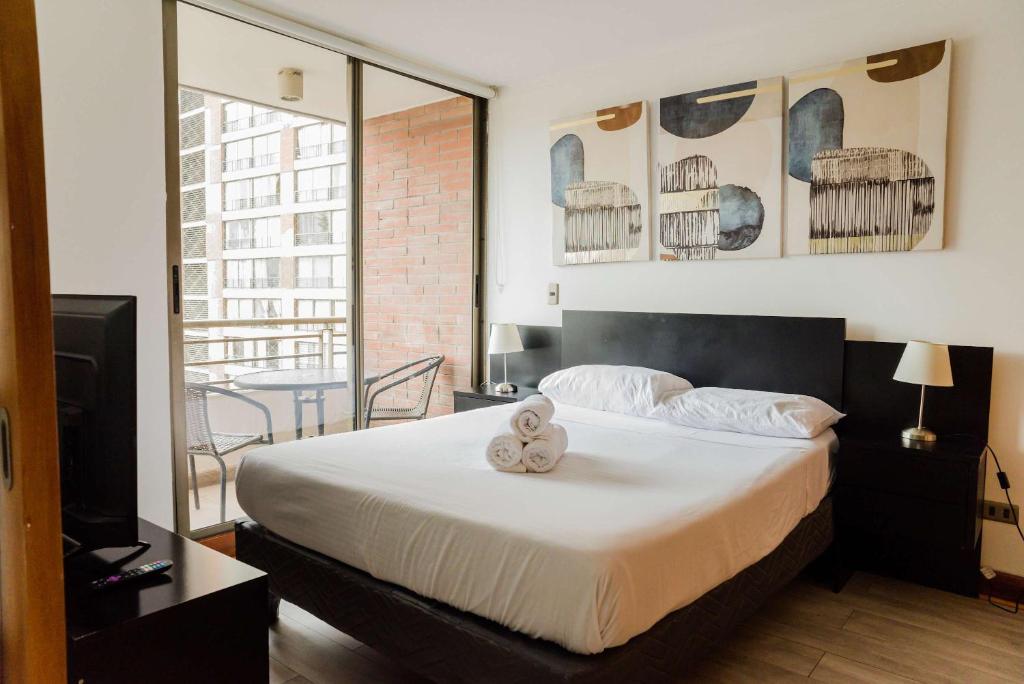 Cozy 2BR Retreat in Las Condes Prime Location - 1