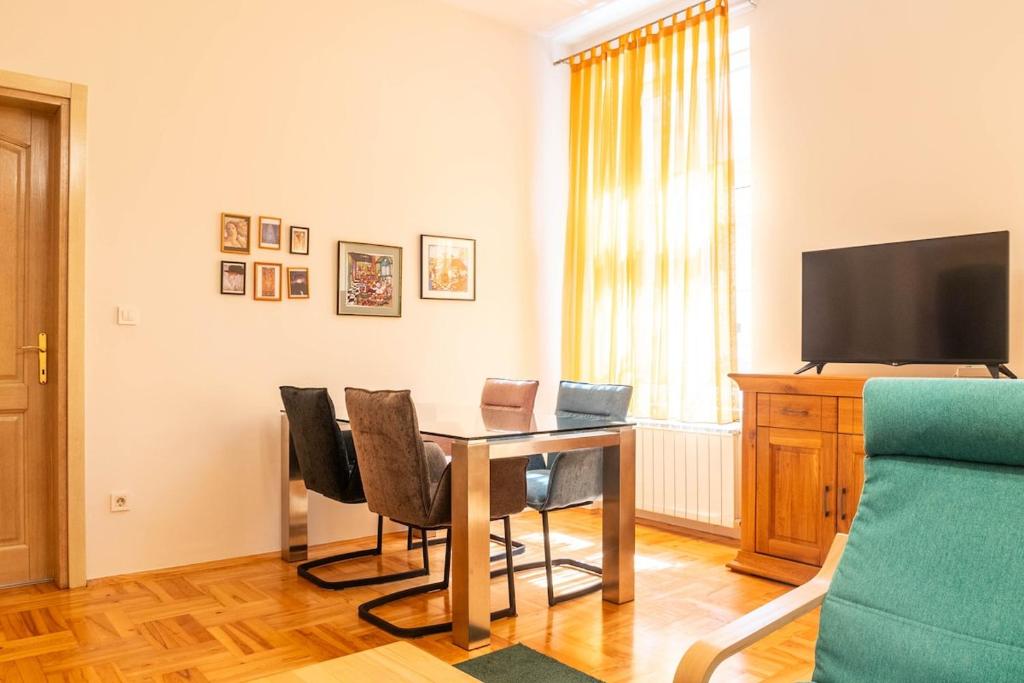 Engadin's 2BDR in City Center - 5