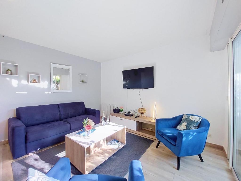 Apartment Confort- piscine et plage by Interhome - 2