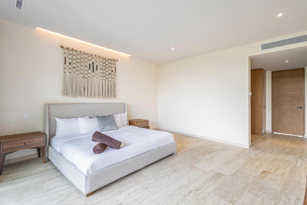 2BR Jungle Penthouse Private Pool - 2