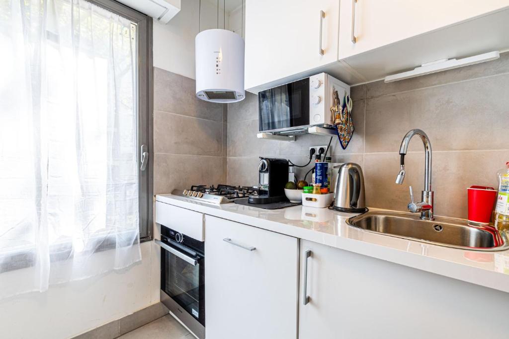 GuestReady - Bright stay in the 17th arr. - 4