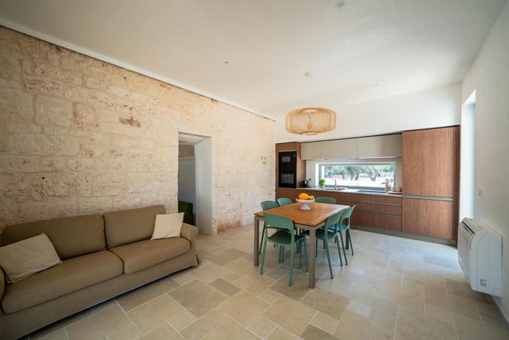 Villa Smeraldo with private pool and stone vaults - 5