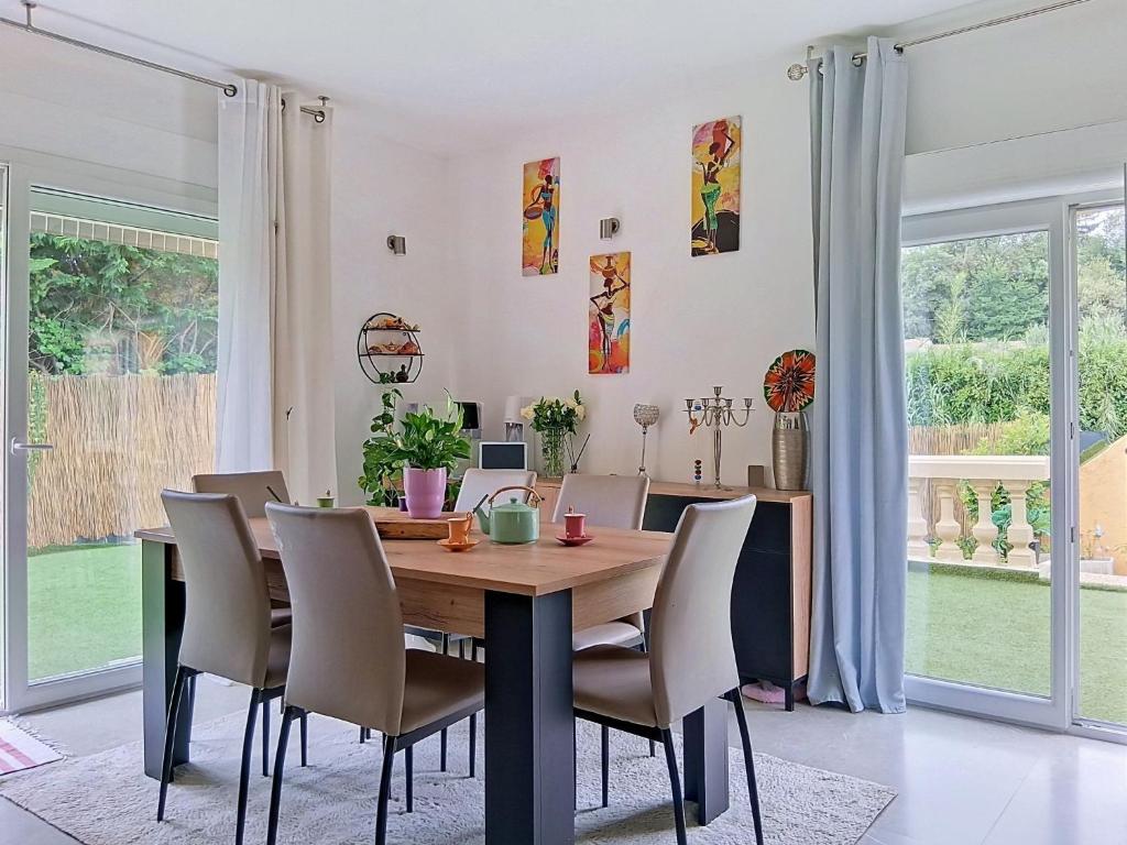 Villa Villa Le Cercle by Interhome - 2