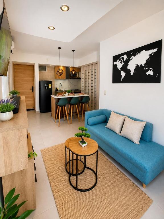 Coral Bay Apartment, Pool, Wifi & Beach - 1