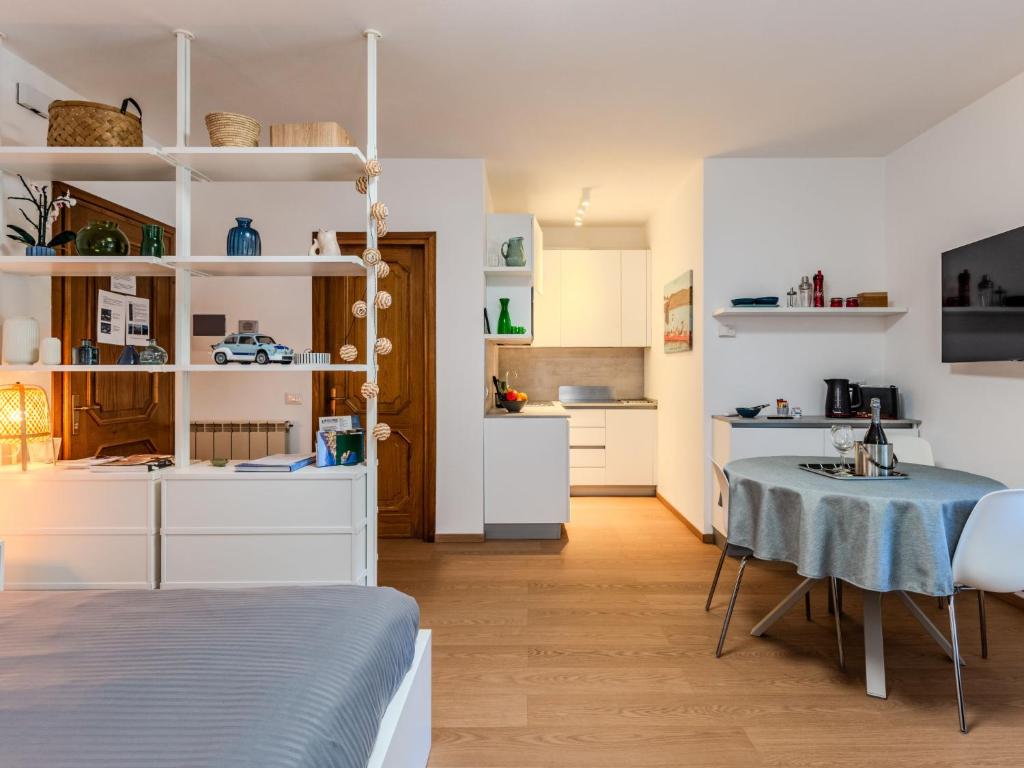 Apartment Riva&Lago by Interhome - 4