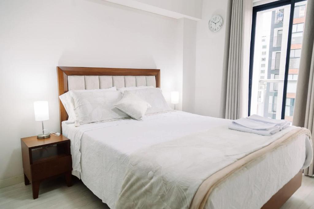 Newly Renovated 2BR Apartment in Lima - 2