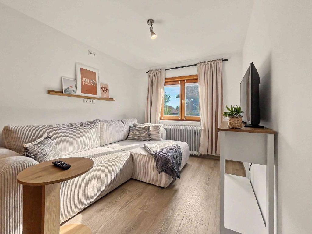 Goldiger Hirsch - Ferienwohnung nahe Alpsee - 2