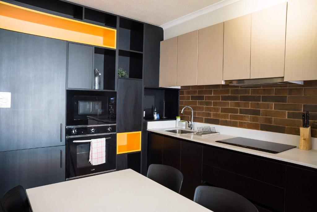 Chic Urban Retreat 1BR Apartment in Providencia - 4