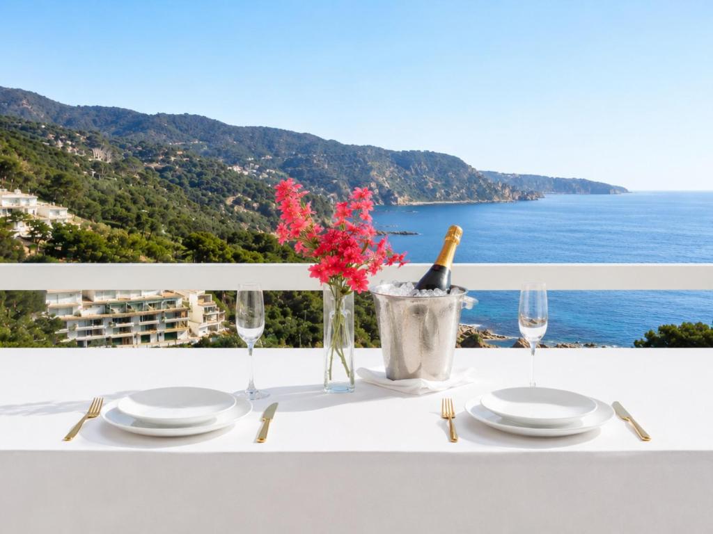 ⭑ Sea views + private beach. What else? ⭑ - 2